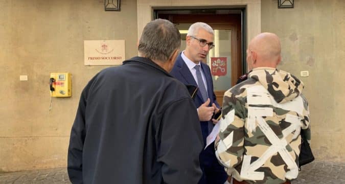 Vatican clinic extends hours ahead of World Day of the Poor
