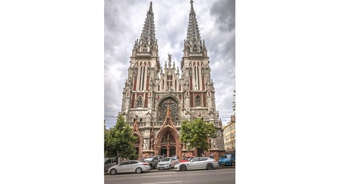 Relics St. John Paul II enshrined in Kyiv as sign of ‘strength to endure’ persecution