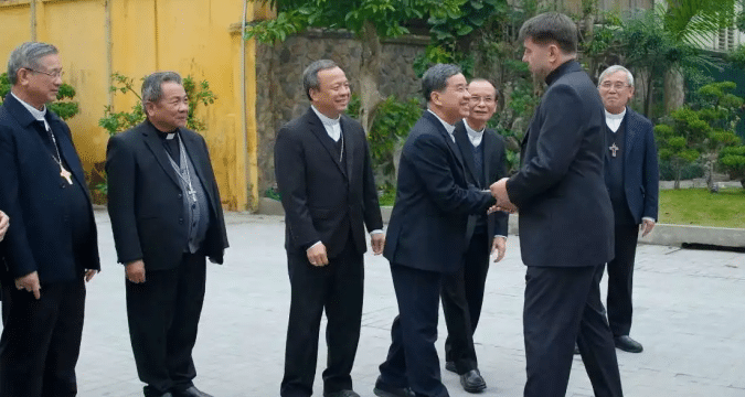 First resident papal nuncio arrives in Vietnam