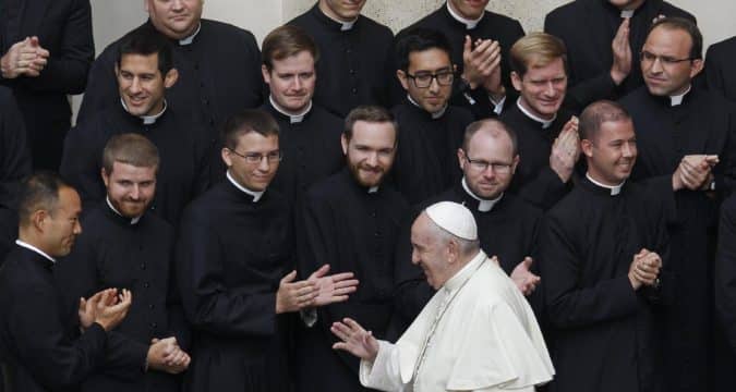 In a hostile world, the vocation of Christians is to hope, pope says