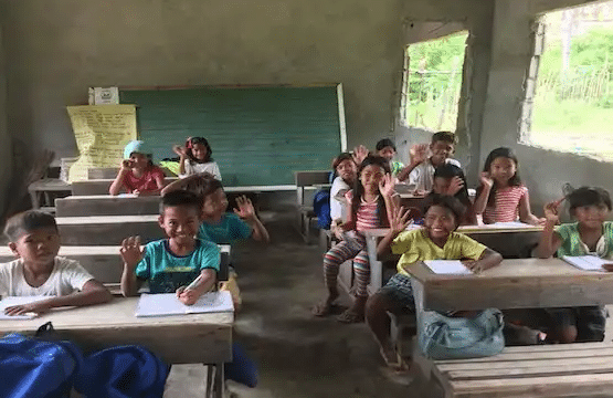Heatwave forces school closures in the Philippines