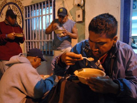 See the face of Christ in migrants, pope urges
