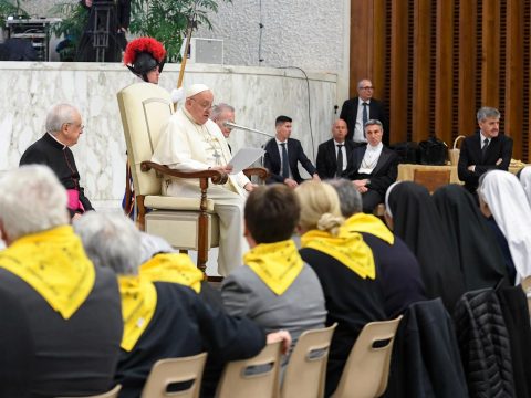 Build Church unity and favour reconciliation, pope tells pilgrims