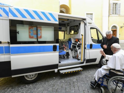 Pope donates another ambulance to Ukraine