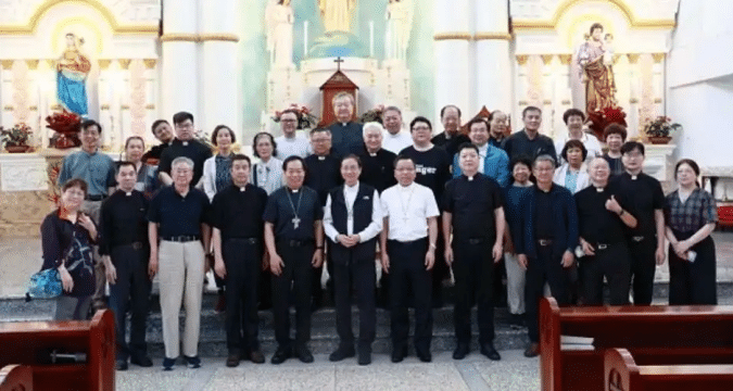 China and Taiwan Churches walk together at seminar