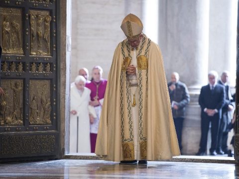 Diocesan Holy Doors will not be feature of Jubilee 2025, Vatican says