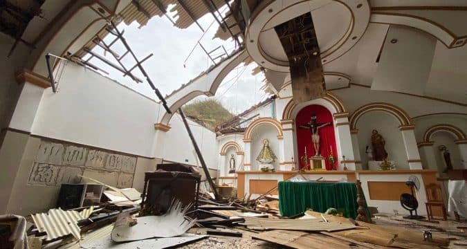 Bishop urges solidarity after Typhoon Krathon devastation