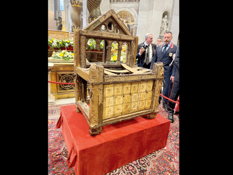 The Chair of Peter returns to St. Peter’s Basilica after restoration work