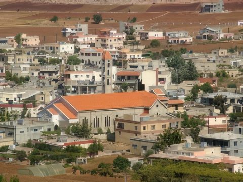 The Christian village in Lebanon on the brink of the abyss