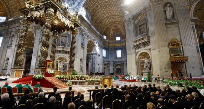 Pope warns against becoming a sedentary Church after close of synod
