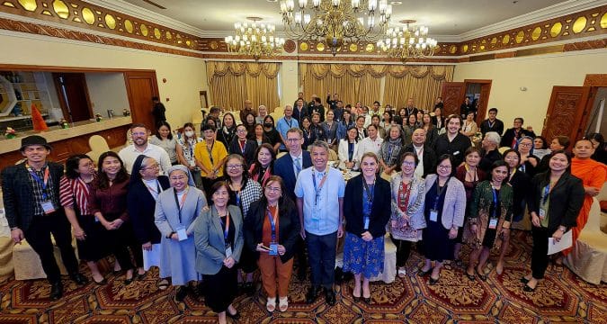 Interfaith summit calls for stronger action against human trafficking