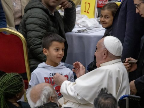 In Peace Day message pope calls for end to foreign debt and death penalty 