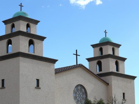 Trump reportedly plans to reverse sanctuary policy, permit arrests at churches