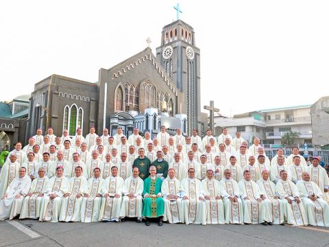 Philippine bishops meet to discuss transparency and accountability 
