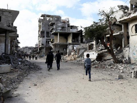 Ceasefire in Gaza: weapons on hold, uncertainty in the hearts of the people