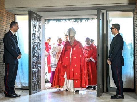Don’t lose hope, pope says as he opens Holy Door at Rome prison