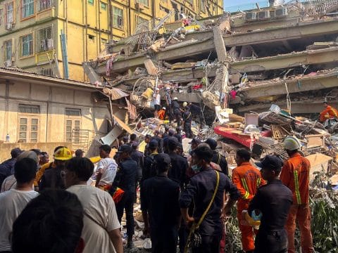 Calls for aid and prayers following 7.7 magnitude quake in Myanmar 