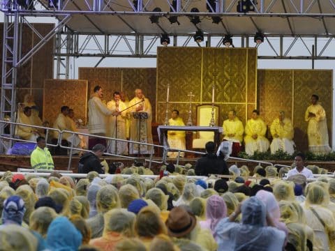 Filipinos remember Pope Francis who stood with them in the storm