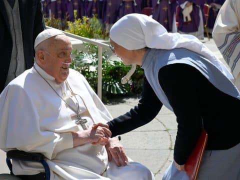 Pope Francis makes surprise appearance in St. Peter’s Square