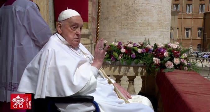 Highlights from Easter Sunday at the Vatican, Pope Francis’ Easter blessing