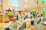 Dancers leading the congregation in celebrating the 500th anniversary of Christianity in the Philippines during a Mass at St. Jude’s Church, North Point, on October 14.