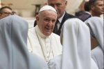 Women religious have key role in synod process, pope says