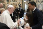 Advent during pandemic remains a season of compassion, pope says