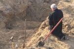 ￼Ukraine's Way of the Cross: Papal almoner prays at mass grave