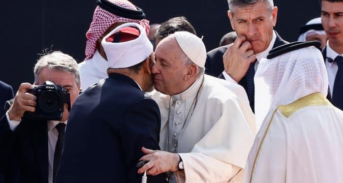 Religious leaders must build community, unity and peace, pope says Religious leaders must build community, unity and peace, pope says