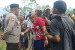 Indonesian villagers protesting thermal plant beat up by police