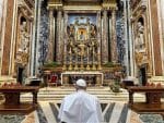 Pope entrusts 45th apostolic journey to Mary, Salus Populi Romani