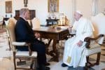 Top US general meets with Pope Francis