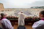 On Easter, pope asks Christ to roll away the stones of war worldwide