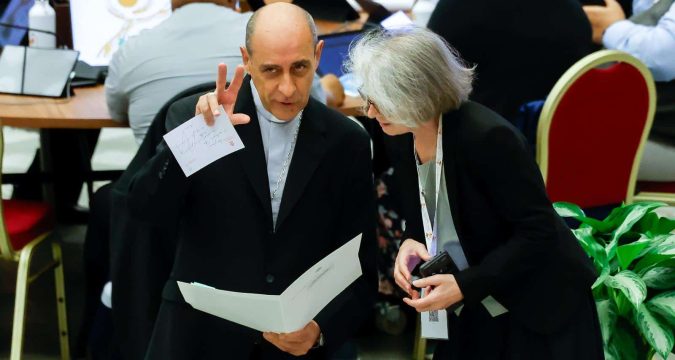Synod updated on study group focusing on women’s roles Synod updated on study group focusing on women’s roles