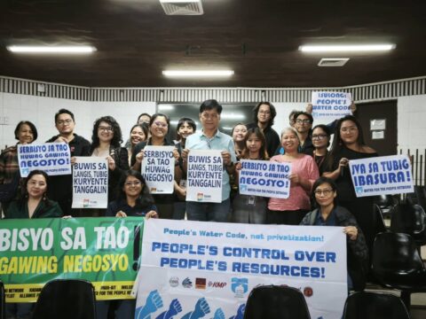 Philippine groups decry privatised water services 