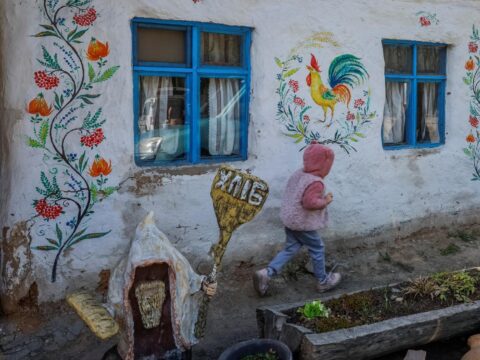 Calls for Vatican aid as Russian adoption database shows abducted Ukrainian children