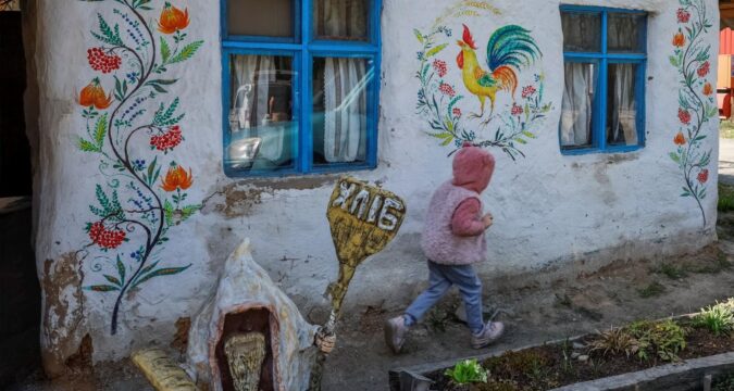 Calls for Vatican aid as Russian adoption database shows abducted Ukrainian children