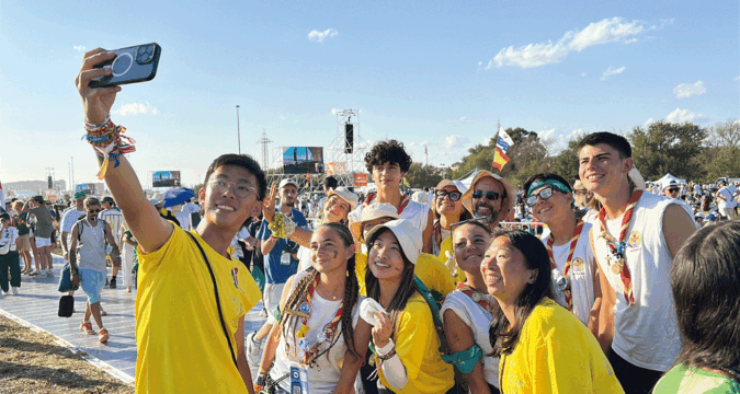 Young people share faith, unity, and hope at Jubilee of Youth in Rome