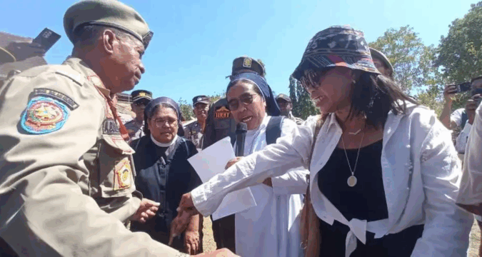 Activists decry light sentence for Indonesian lawmaker convicted for trafficking Activists decry light sentence for Indonesian lawmaker convicted for trafficking