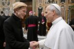 Pope asks cinema luminaries to continue to challenge, inspire and give hope