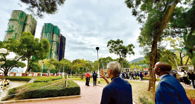 Mourning and support after Wang Fuk Court fire