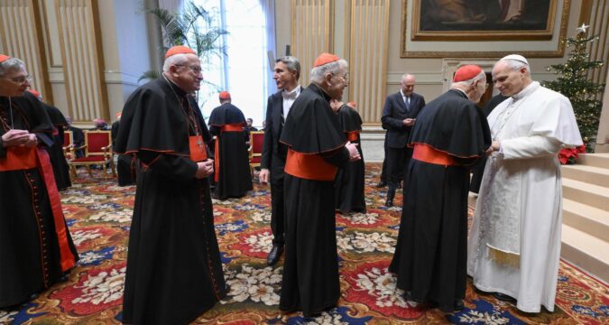 Curia must reflect ‘new humanity,’ founded on love, solidarity, pope says