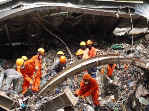 Protecting the environment means protecting our lives Protecting the environment means protecting our lives