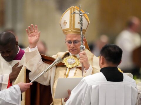 Humbly invite others to trust in God, pope says at close of Unity Week