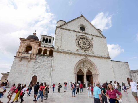 Pope sets Jubilee to mark 800th year since death of St. Francis