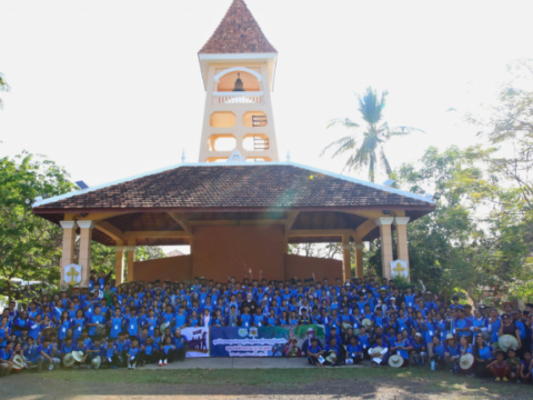 Cambodian Catholic youth walk for peace and reconciliation Cambodian Catholic youth walk for peace and reconciliation