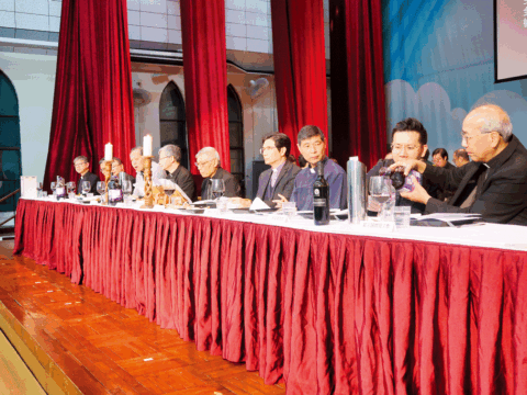 Shared Seder deepens ecumenical bonds between Catholics and Anglicans