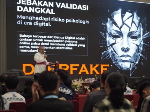 Indonesian Catholics urged to use technology to reveal God’s love