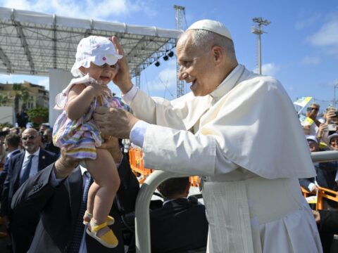 Pope Leo XIV honours migrants in Lampedusa on US Independence Day