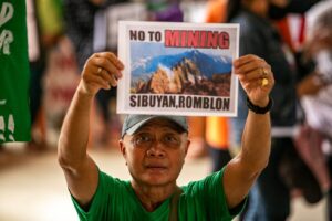 Philippine bishops press government to revoke Sibuyan mining pact